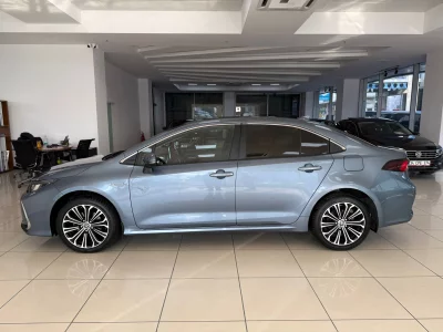 %20 FTR TOYOTA COROLLA 1.8 HYBRİD FLAME X-PACK 122 BG